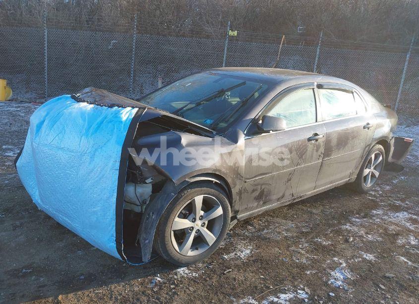 Photo 2 of 2011 Chevrolet Malibu 1LT (VIN 1G1ZC5E16BF280481)