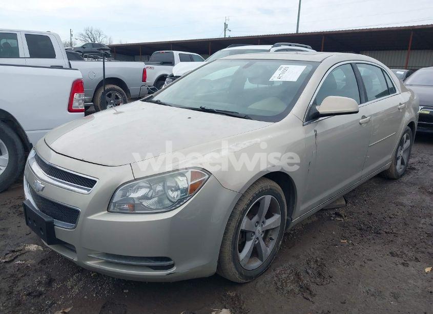 Photo 2 of 2011 Chevrolet Malibu 1LT (VIN 1G1ZC5E16BF285759)