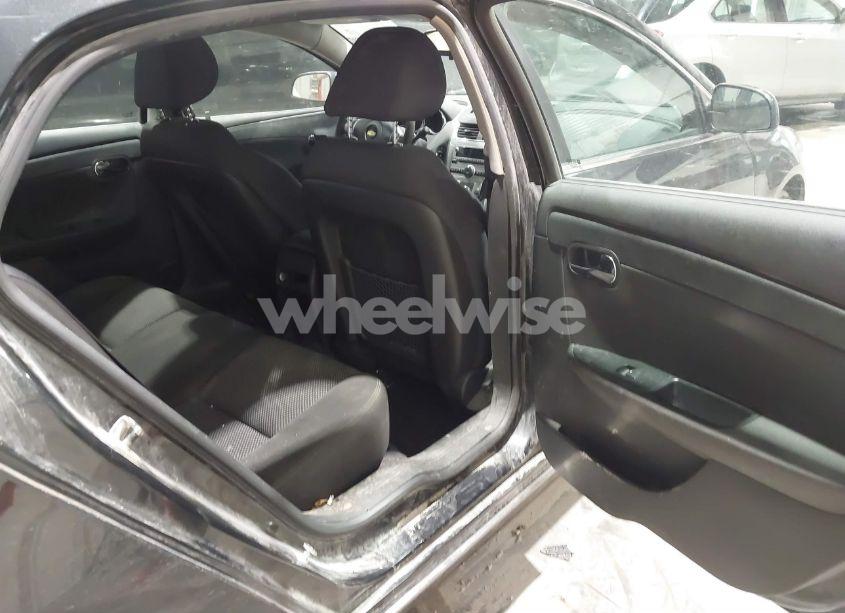 Photo 8 of 2011 Chevrolet Malibu 1LT (VIN 1G1ZC5E16BF294588)