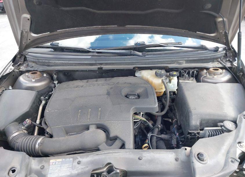 Photo 10 of 2011 Chevrolet Malibu 1LT (VIN 1G1ZC5E16BF369967)