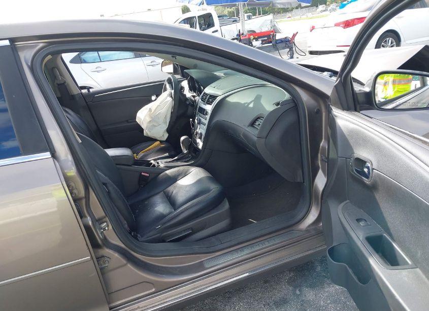 Photo 5 of 2011 Chevrolet Malibu 1LT (VIN 1G1ZC5E16BF369967)