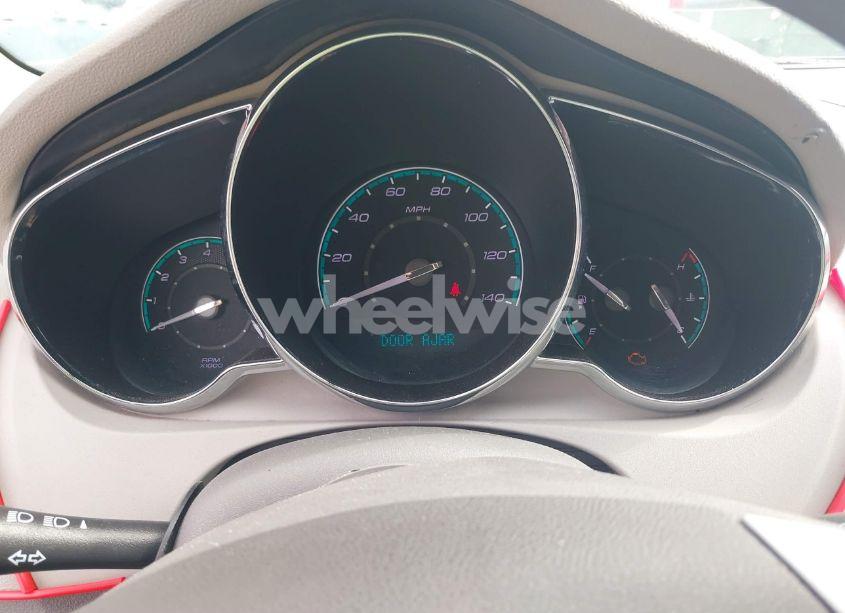 Photo 7 of 2011 Chevrolet Malibu 1LT (VIN 1G1ZC5E17BF141752)