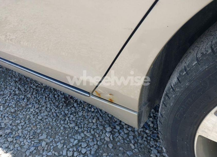 Photo 12 of 2011 Chevrolet Malibu 1LT (VIN 1G1ZC5E17BF240247)