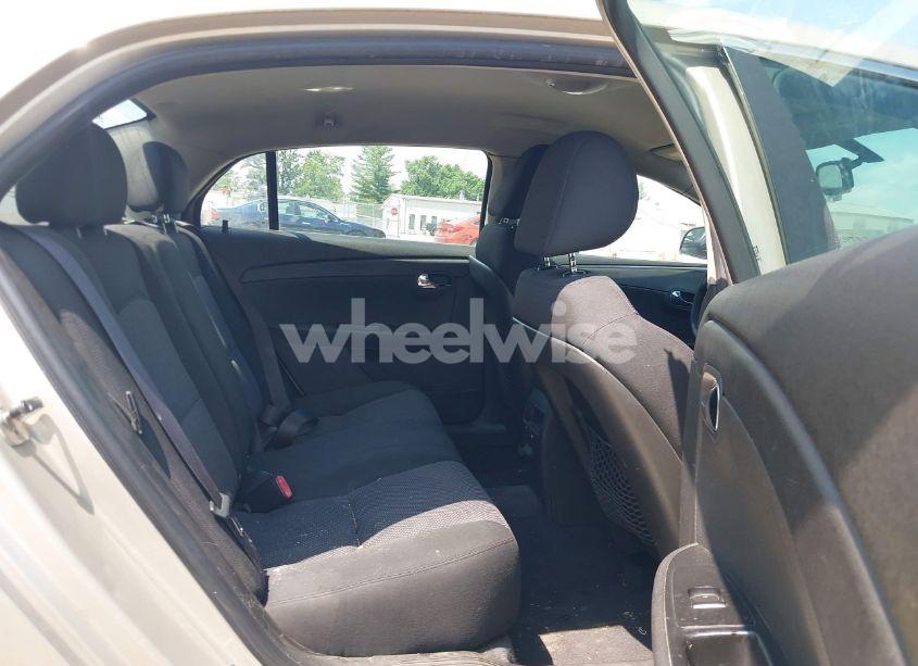 Photo 8 of 2011 Chevrolet Malibu 1LT (VIN 1G1ZC5E17BF240247)