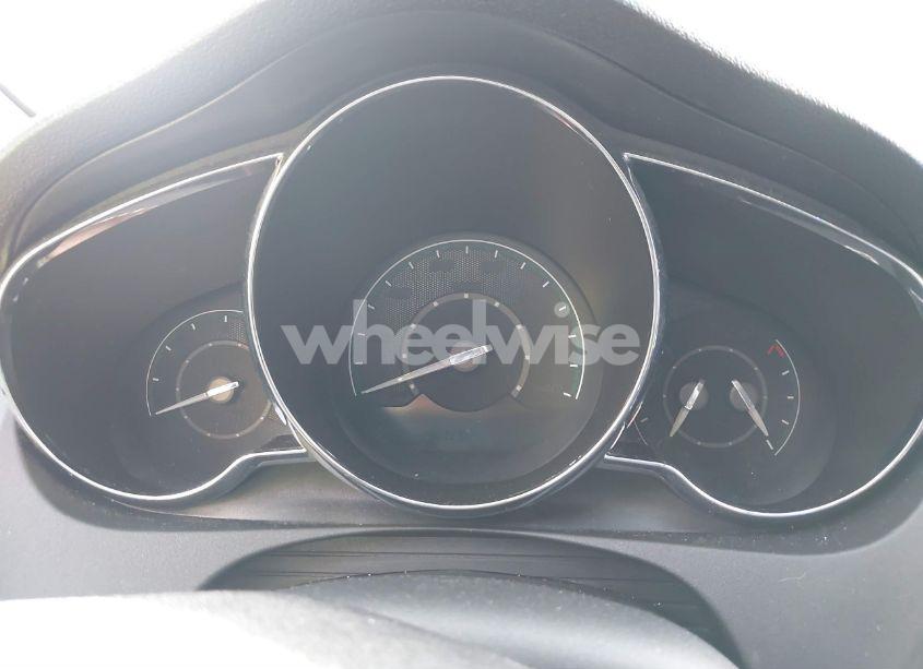 Photo 7 of 2011 Chevrolet Malibu 1LT (VIN 1G1ZC5E17BF262927)