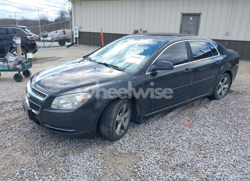 Photo 2 of 2011 Chevrolet Malibu 1LT (VIN 1G1ZC5E17BF280666)