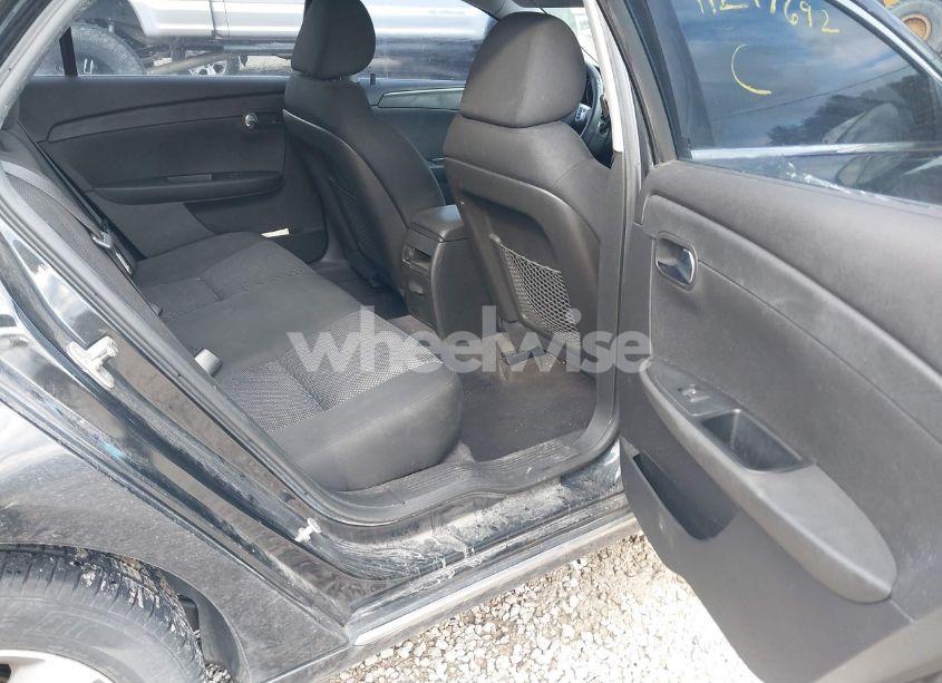 Photo 8 of 2011 Chevrolet Malibu 1LT (VIN 1G1ZC5E17BF280666)