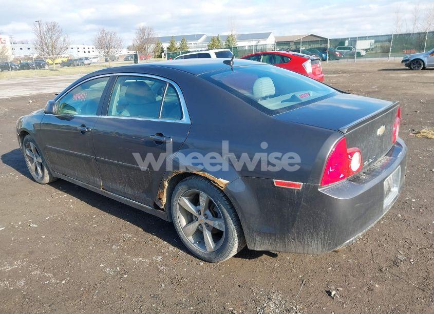 Photo 3 of 2011 Chevrolet Malibu 1LT (VIN 1G1ZC5E17BF285348)