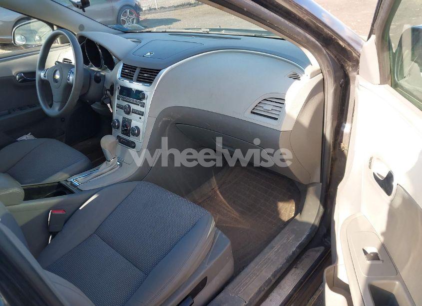 Photo 5 of 2011 Chevrolet Malibu 1LT (VIN 1G1ZC5E17BF285348)