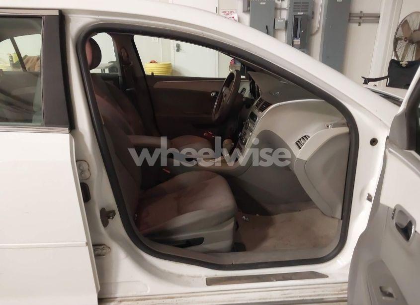 Photo 5 of 2011 Chevrolet Malibu 1LT (VIN 1G1ZC5E17BF294017)