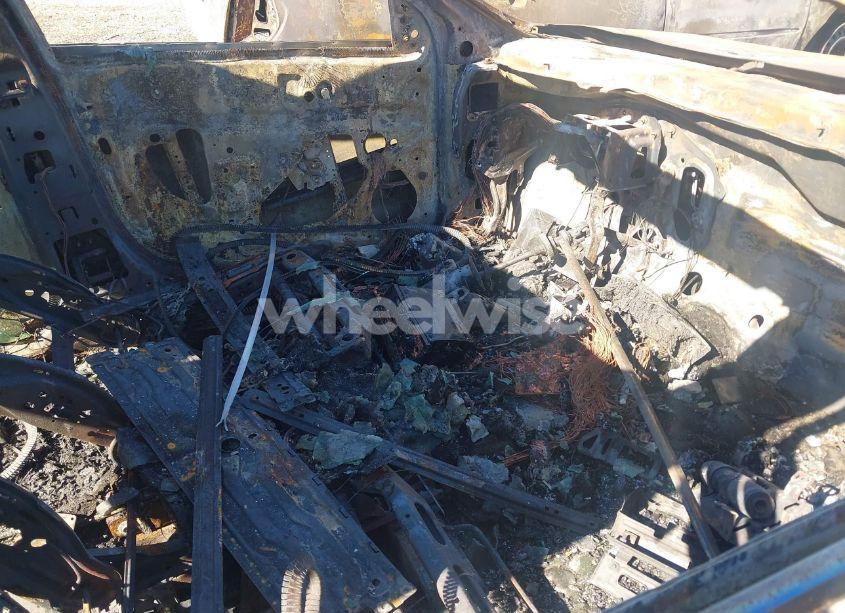 Photo 5 of 2011 Chevrolet Malibu 1LT (VIN 1G1ZC5E17BF307137)