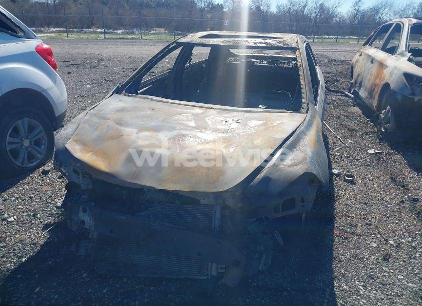 Photo 6 of 2011 Chevrolet Malibu 1LT (VIN 1G1ZC5E17BF307137)