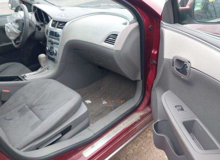 Photo 5 of 2011 Chevrolet Malibu 1LT (VIN 1G1ZC5E17BF334726)