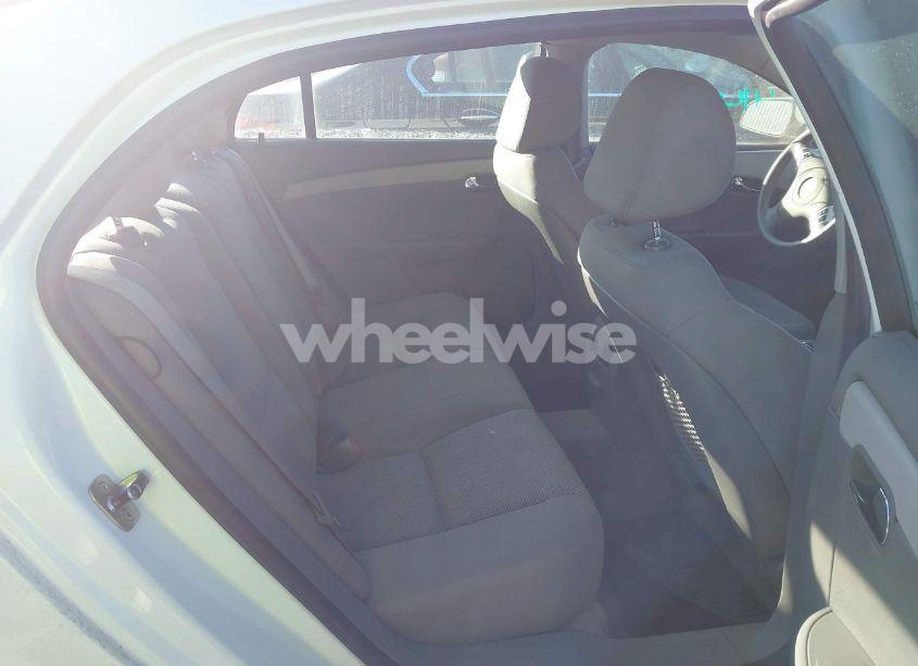 Photo 8 of 2011 Chevrolet Malibu 1LT (VIN 1G1ZC5E17BF357083)