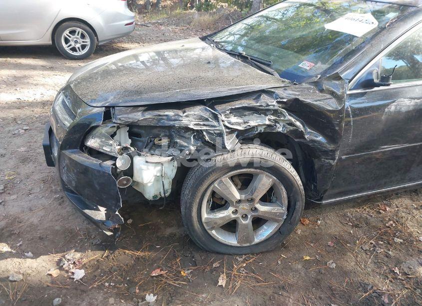 Photo 6 of 2011 Chevrolet Malibu 1LT (VIN 1G1ZC5E17BF379438)