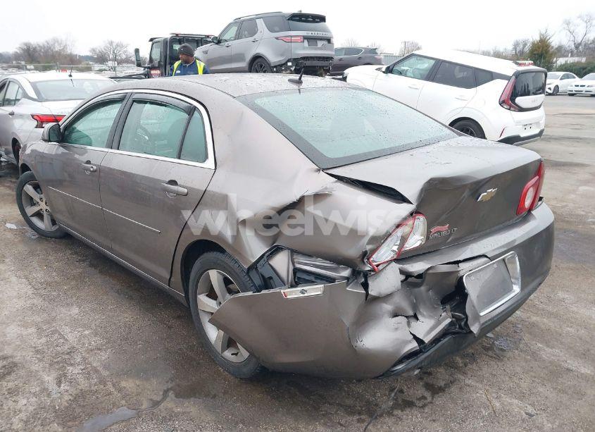 Photo 3 of 2011 Chevrolet Malibu 1LT (VIN 1G1ZC5E18BF154185)