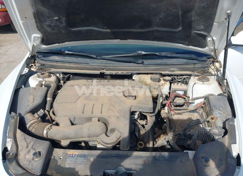 Photo 10 of 2011 Chevrolet Malibu 1LT (VIN 1G1ZC5E18BF166109)
