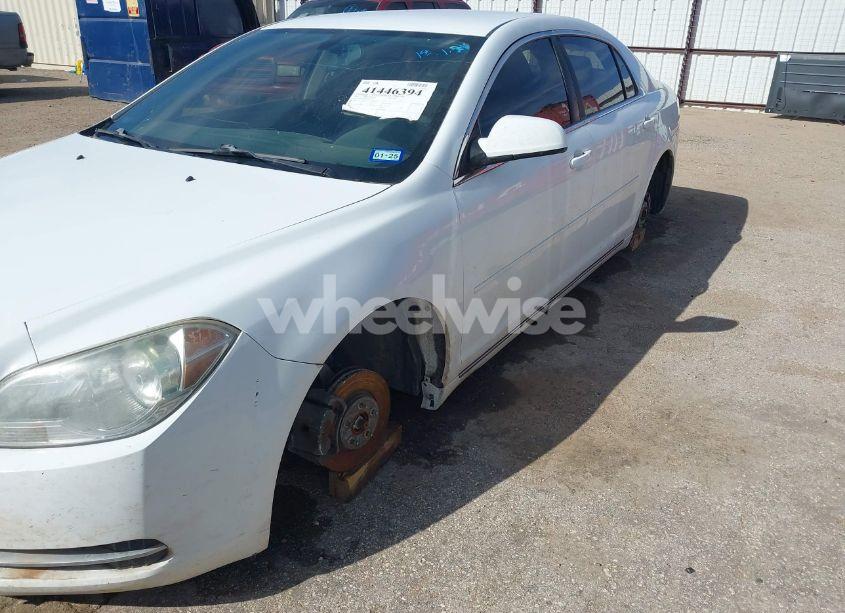 Photo 13 of 2011 Chevrolet Malibu 1LT (VIN 1G1ZC5E18BF166109)