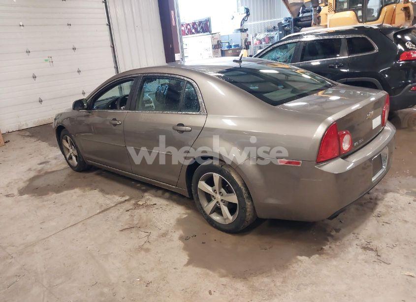 Photo 3 of 2011 Chevrolet Malibu 1LT (VIN 1G1ZC5E18BF181032)