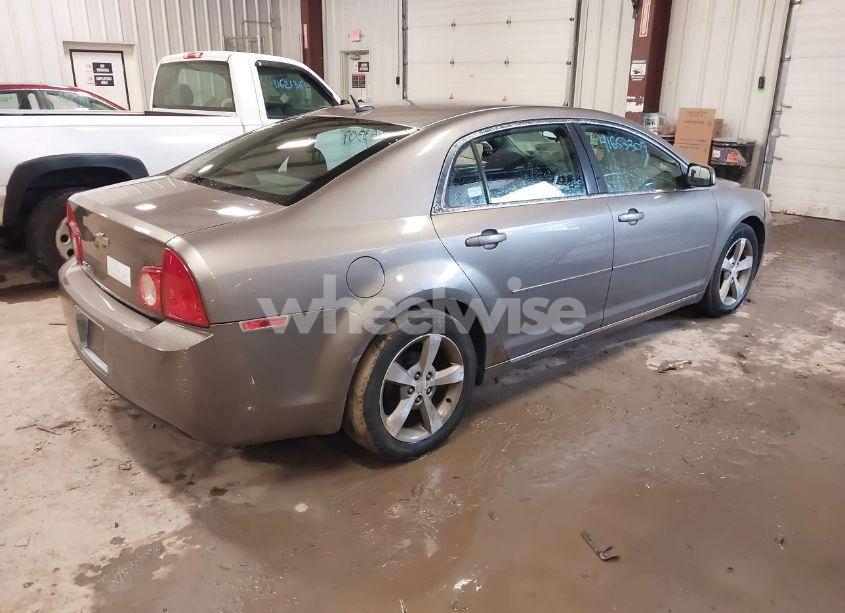 Photo 4 of 2011 Chevrolet Malibu 1LT (VIN 1G1ZC5E18BF181032)