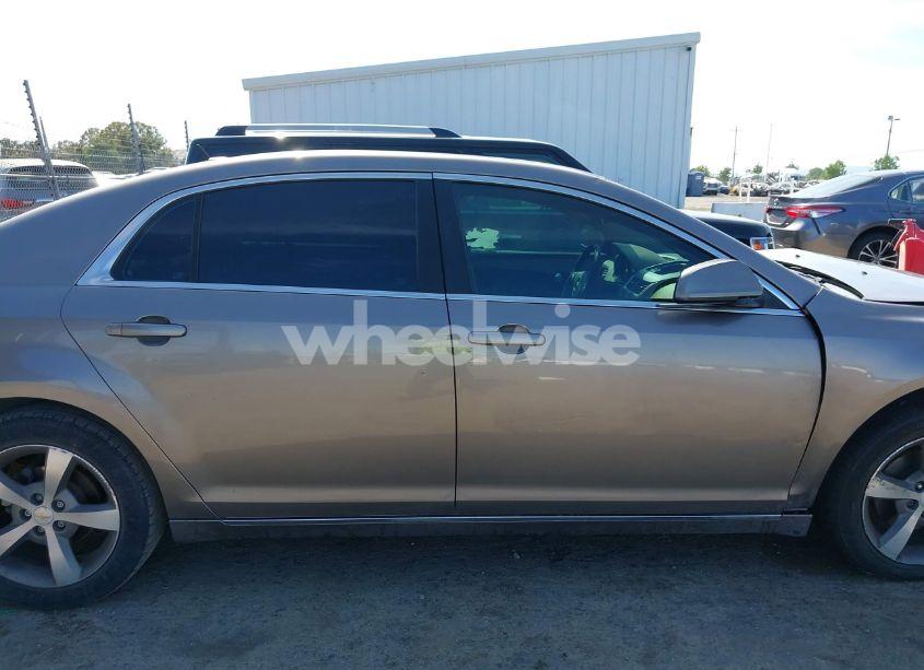 Photo 13 of 2011 Chevrolet Malibu 1LT (VIN 1G1ZC5E18BF255758)