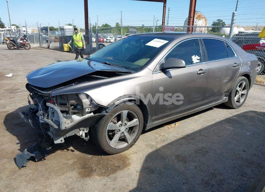 Photo 2 of 2011 Chevrolet Malibu 1LT (VIN 1G1ZC5E18BF255758)