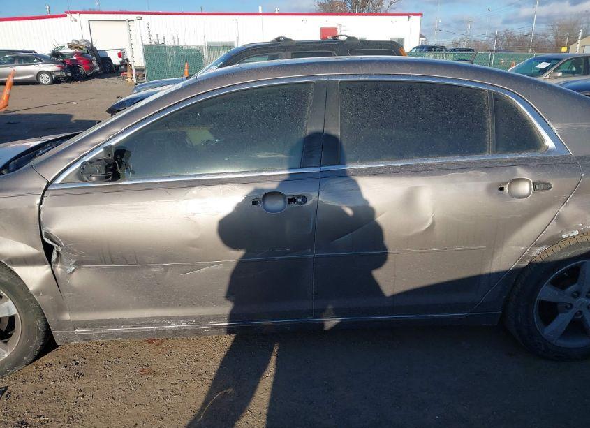 Photo 14 of 2011 Chevrolet Malibu 1LT (VIN 1G1ZC5E18BF267859)