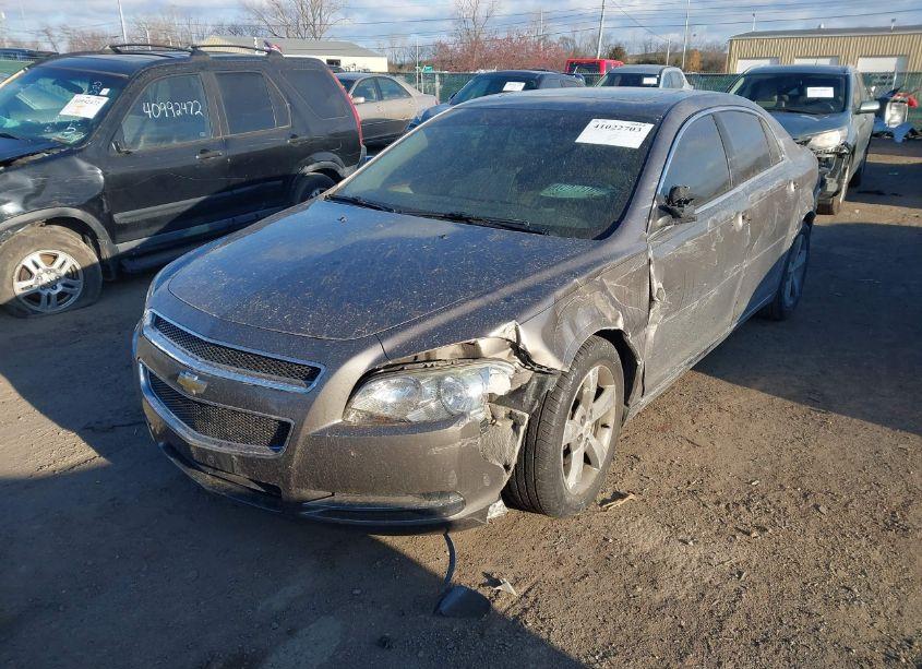 Photo 2 of 2011 Chevrolet Malibu 1LT (VIN 1G1ZC5E18BF267859)