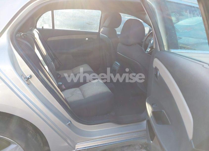 Photo 8 of 2011 Chevrolet Malibu 1LT (VIN 1G1ZC5E18BF301556)