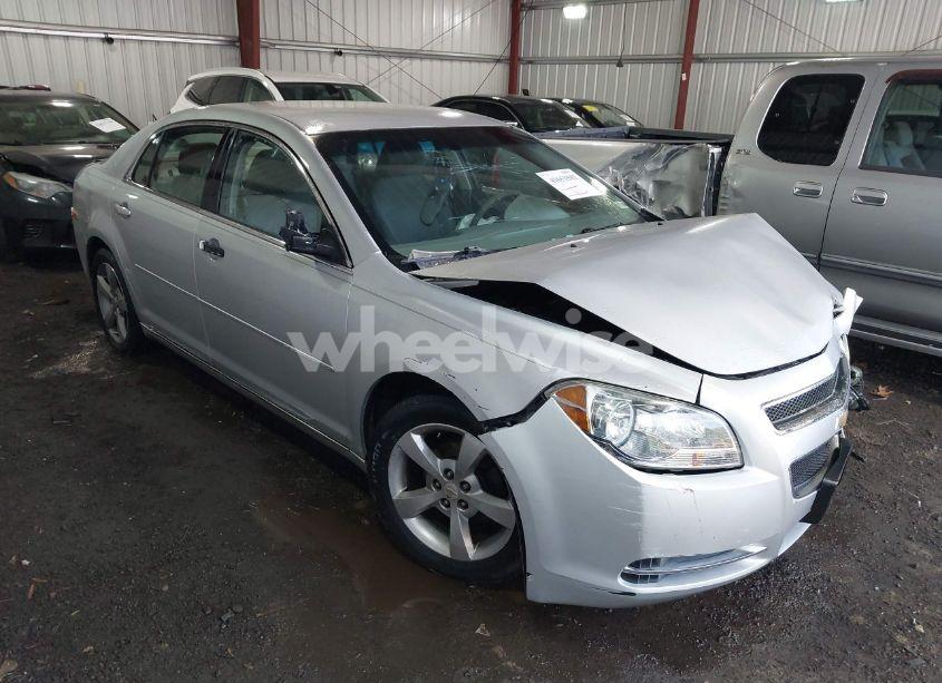 2011 Chevrolet Malibu 1LT (VIN 1G1ZC5E18BF392862) main photo