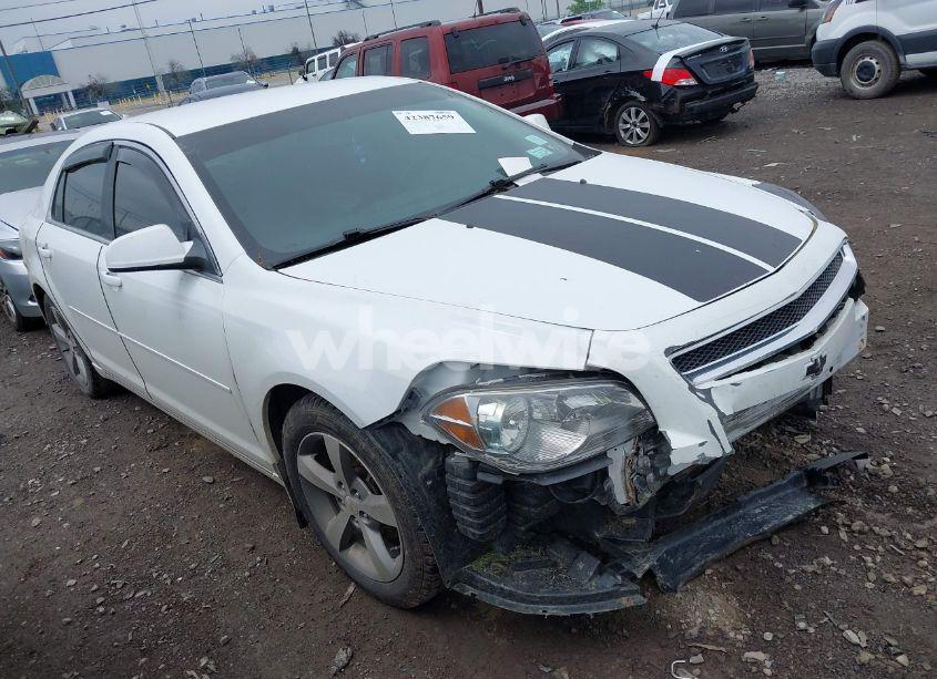 2011 Chevrolet Malibu 1LT (VIN 1G1ZC5E19BF140053) main photo
