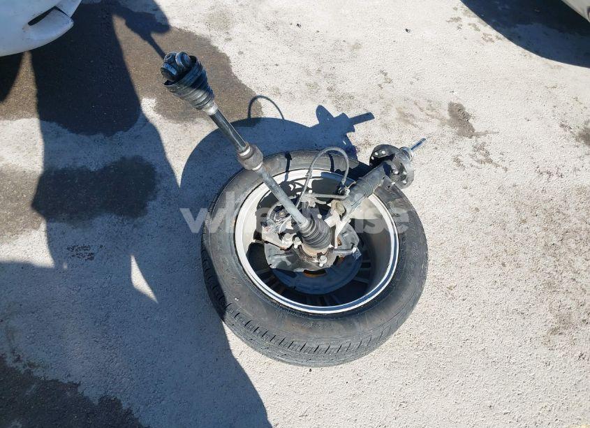 Photo 12 of 2011 Chevrolet Malibu 1LT (VIN 1G1ZC5E19BF155992)