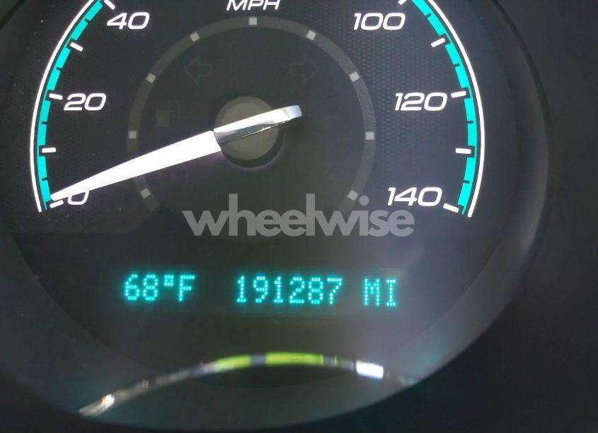 Photo 16 of 2011 Chevrolet Malibu 1LT (VIN 1G1ZC5E19BF155992)