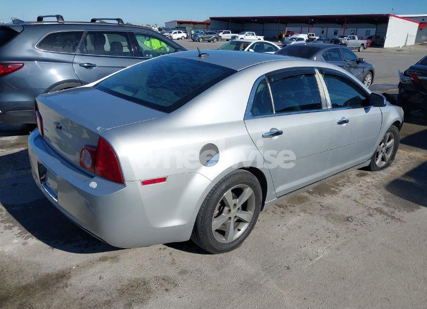 Photo 4 of 2011 Chevrolet Malibu 1LT (VIN 1G1ZC5E19BF155992)