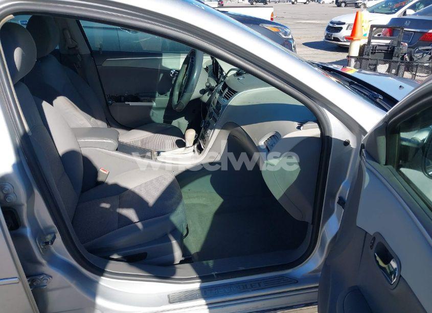 Photo 5 of 2011 Chevrolet Malibu 1LT (VIN 1G1ZC5E19BF155992)