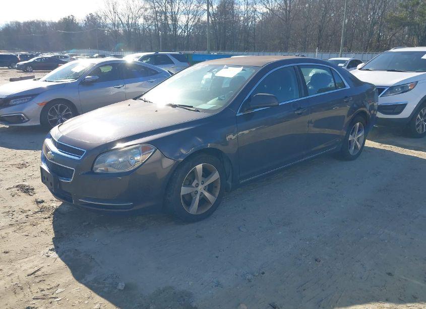 Photo 2 of 2011 Chevrolet Malibu 1LT (VIN 1G1ZC5E19BF174462)