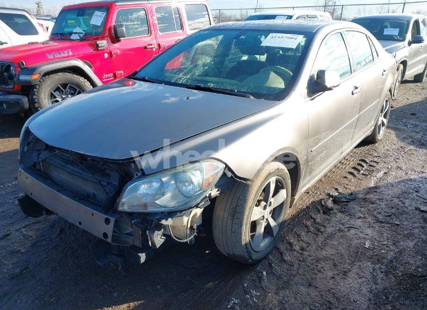 Photo 2 of 2011 Chevrolet Malibu 1LT (VIN 1G1ZC5E19BF250424)