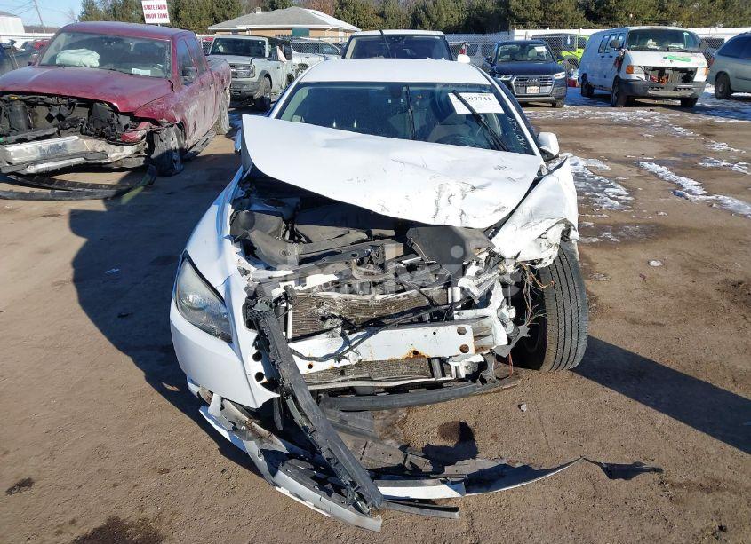 Photo 12 of 2011 Chevrolet Malibu 1LT (VIN 1G1ZC5E19BF345095)