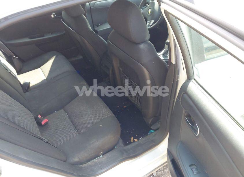 Photo 8 of 2011 Chevrolet Malibu 1LT (VIN 1G1ZC5E19BF352130)