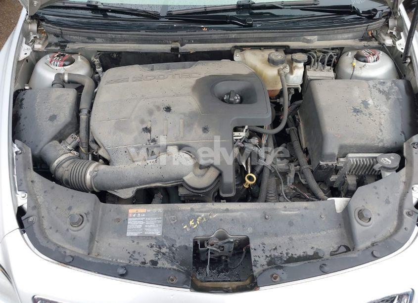 Photo 10 of 2011 Chevrolet Malibu 1LT (VIN 1G1ZC5E1XBF118451)