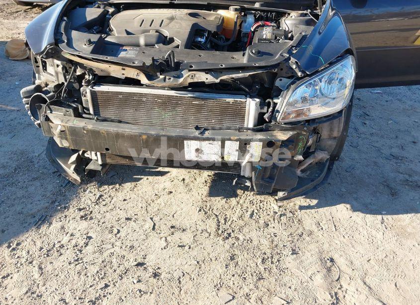 Photo 6 of 2011 Chevrolet Malibu 1LT (VIN 1G1ZC5E1XBF325258)