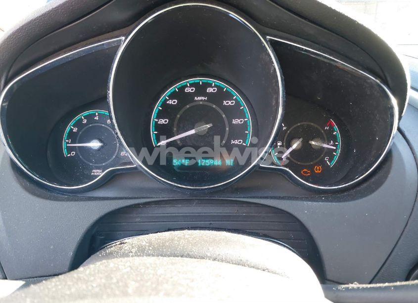 Photo 7 of 2011 Chevrolet Malibu 1LT (VIN 1G1ZC5E1XBF325258)