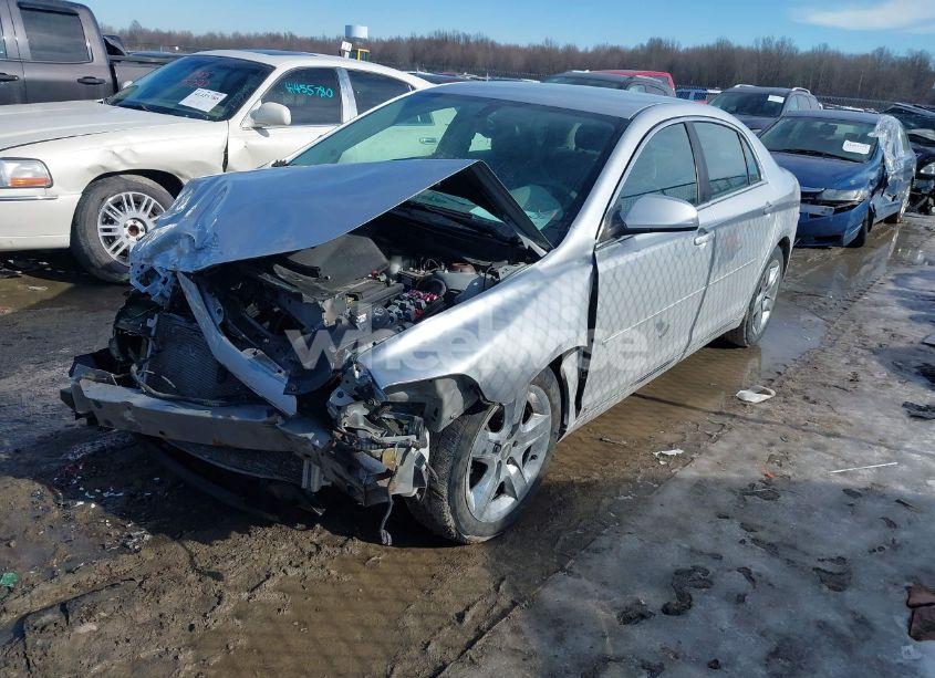 Photo 2 of 2010 Chevrolet Malibu LT (VIN 1G1ZC5EB0A4110104)