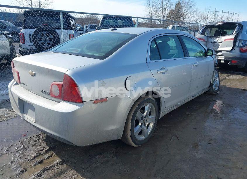 Photo 4 of 2010 Chevrolet Malibu LT (VIN 1G1ZC5EB0A4110104)
