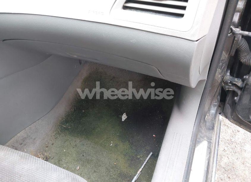 Photo 12 of 2010 Chevrolet Malibu LT (VIN 1G1ZC5EB0A4115223)