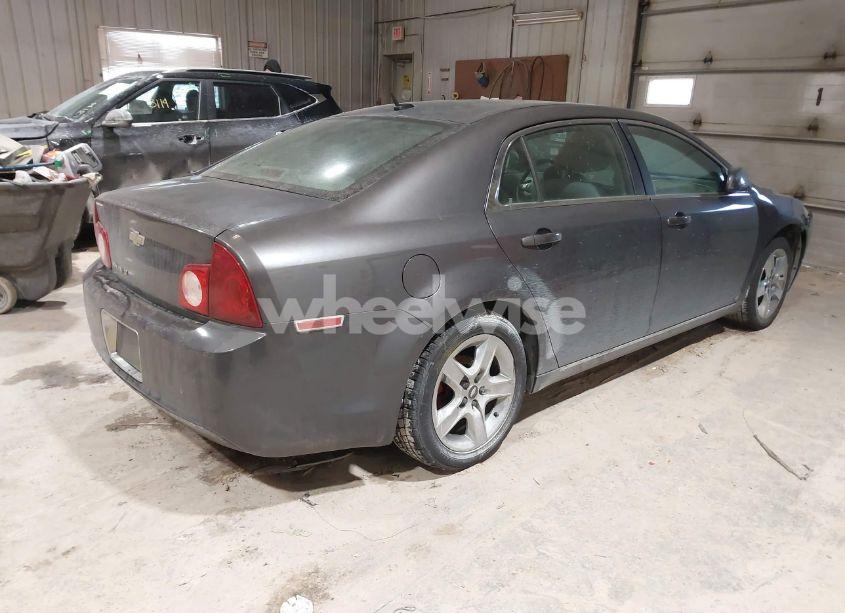 Photo 4 of 2010 Chevrolet Malibu LT (VIN 1G1ZC5EB0A4123113)