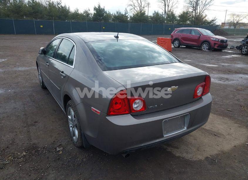 Photo 3 of 2010 Chevrolet Malibu LT (VIN 1G1ZC5EB0AF142961)