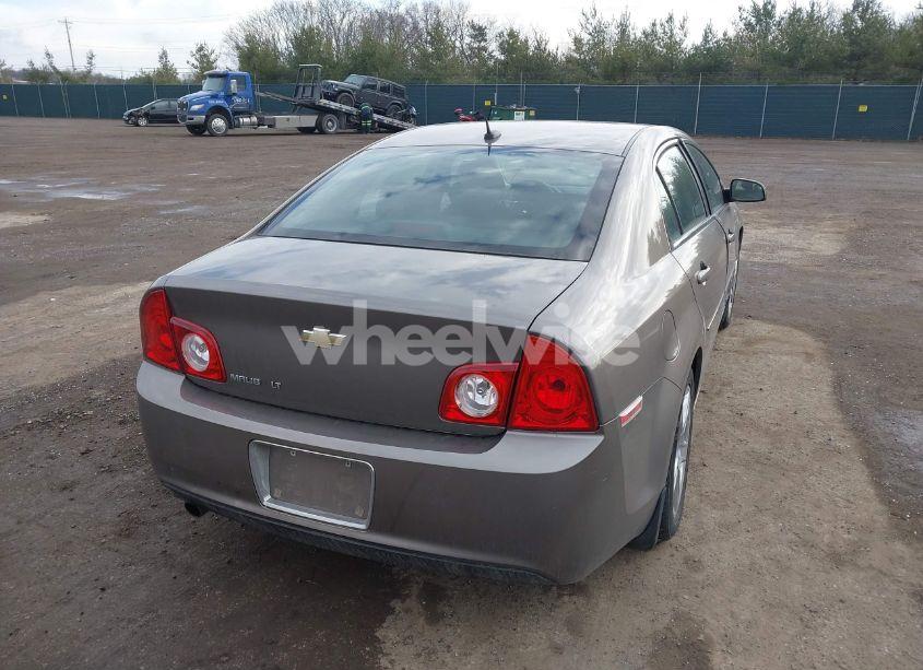 Photo 4 of 2010 Chevrolet Malibu LT (VIN 1G1ZC5EB0AF142961)