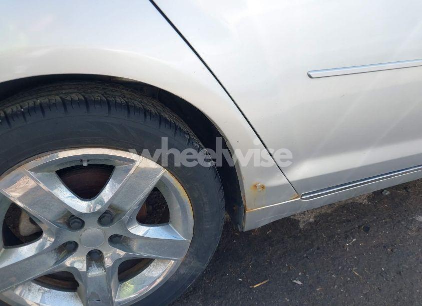 Photo 13 of 2010 Chevrolet Malibu LT (VIN 1G1ZC5EB1AF263708)