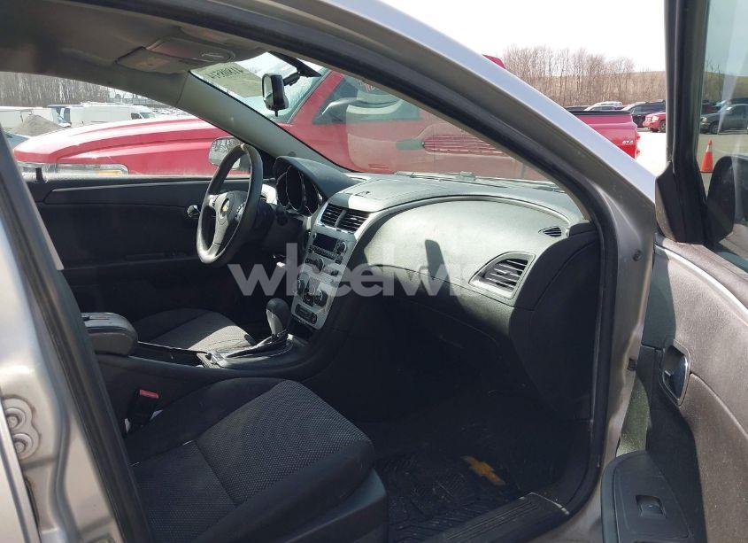 Photo 5 of 2010 Chevrolet Malibu LT (VIN 1G1ZC5EB1AF263708)